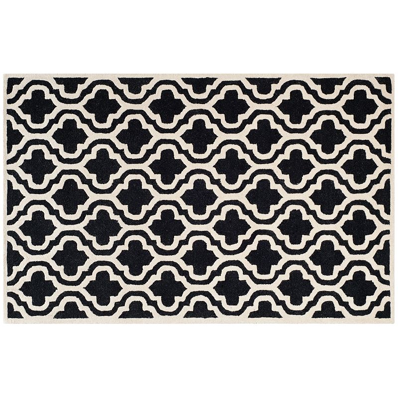 Black Natural Jute Wave Scallop Rug 2.5x4 Ft.