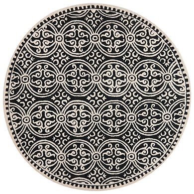 Safavieh Cambridge Ornate Geometric Wool Rug