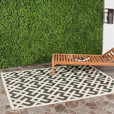 Safavieh Courtyard Geometric Indoor Outdoor Rug