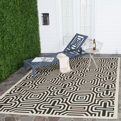 Safavieh Courtyard Geometric Print Indoor Outdoor Rug