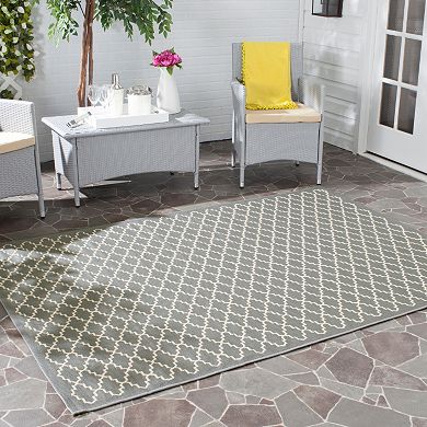 Safavieh Courtyard Indoor Outdoor Rug