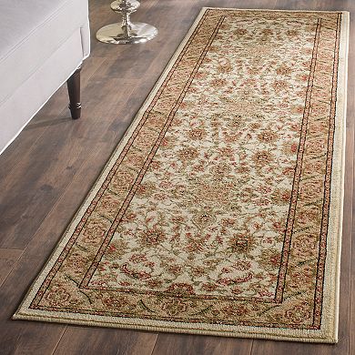 Safavieh Lyndhurst Traditional Floral Rug