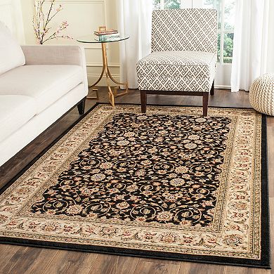 Safavieh Lyndhurst Ornate Floral Rug