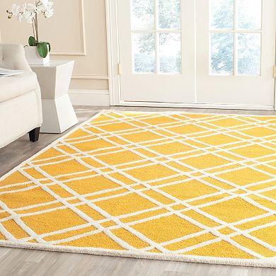 Safavieh Cambridge Double Lattice Wool Rug
