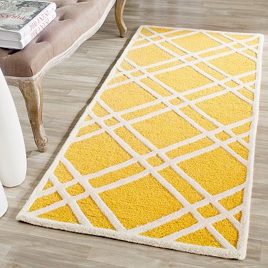 Safavieh Cambridge Double Lattice Wool Rug