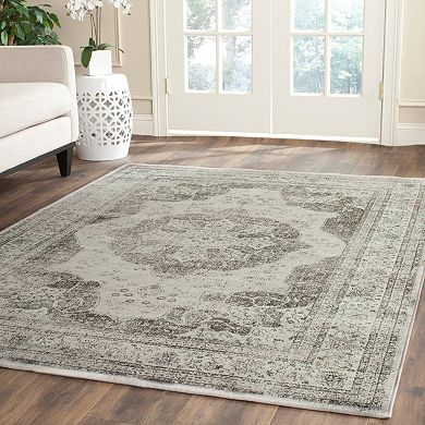 Safavieh Vintage Medallion Rug