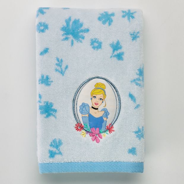 CINDERELLA WASHCLOTH SET OF 2 NEW DISNEY PRINCESS WASH CLOTHS KIDS