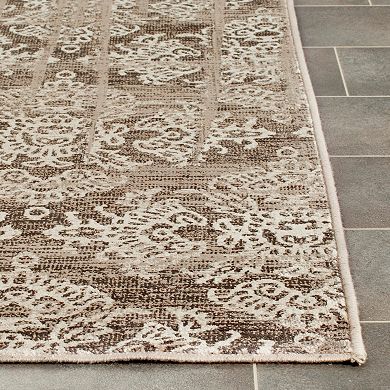 Safavieh Vintage Royal Vienna Medallion Rug
