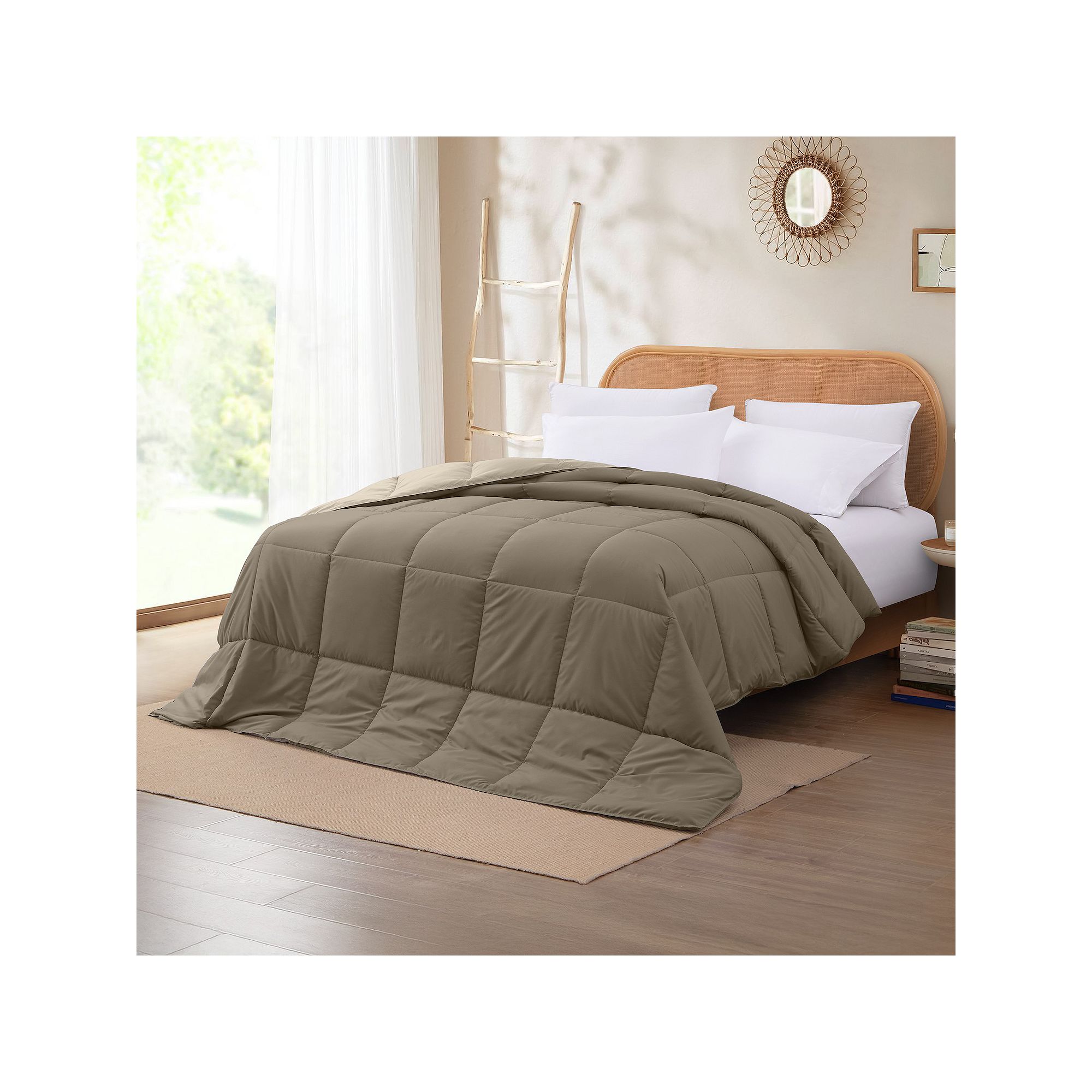 Modern Threads Solid Down-Alternative Reversible Comforter, Green