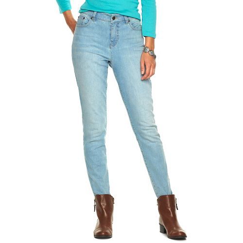 Petite Chaps Curvy Fit StraightLeg Jeans