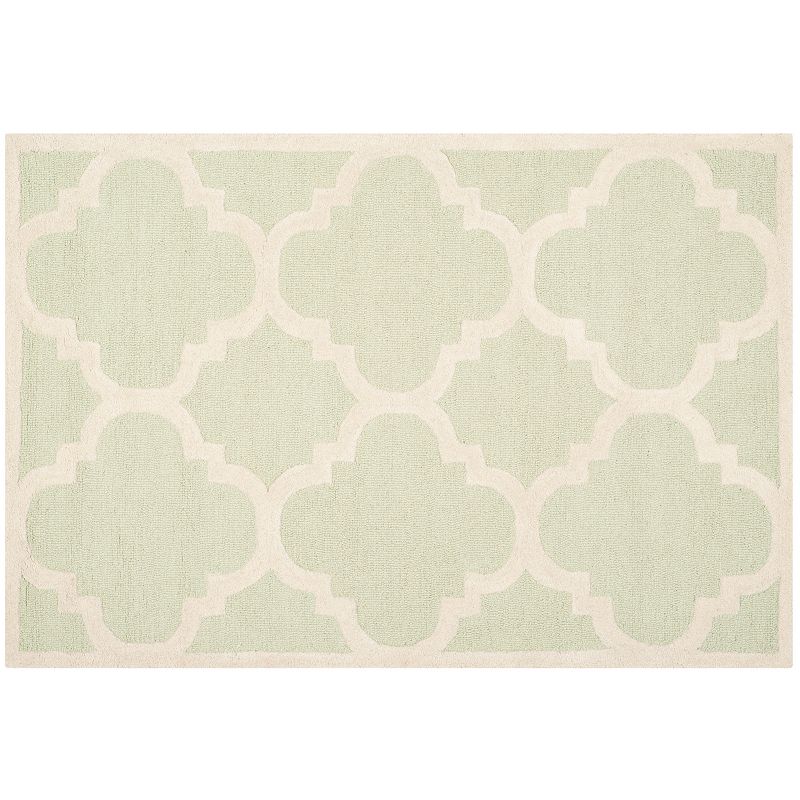 Safavieh Cambridge Trellis Wool Rug, Lt Green, 5X8 Ft