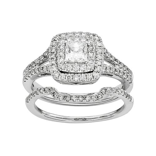 IGL Certified Diamond Square Halo Engagement Ring Set in IGL Certified Diamond Square Halo Engagement Ring Set in