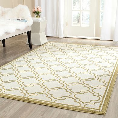 Safavieh Amherst Clover Indoor Outdoor Rug