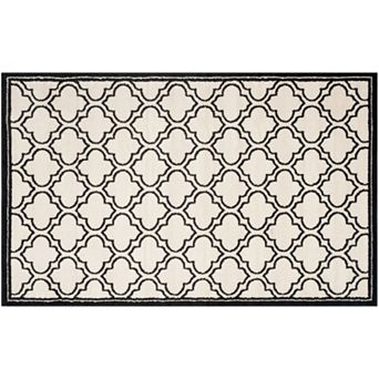 Safavieh Amherst Clover Indoor Outdoor Rug