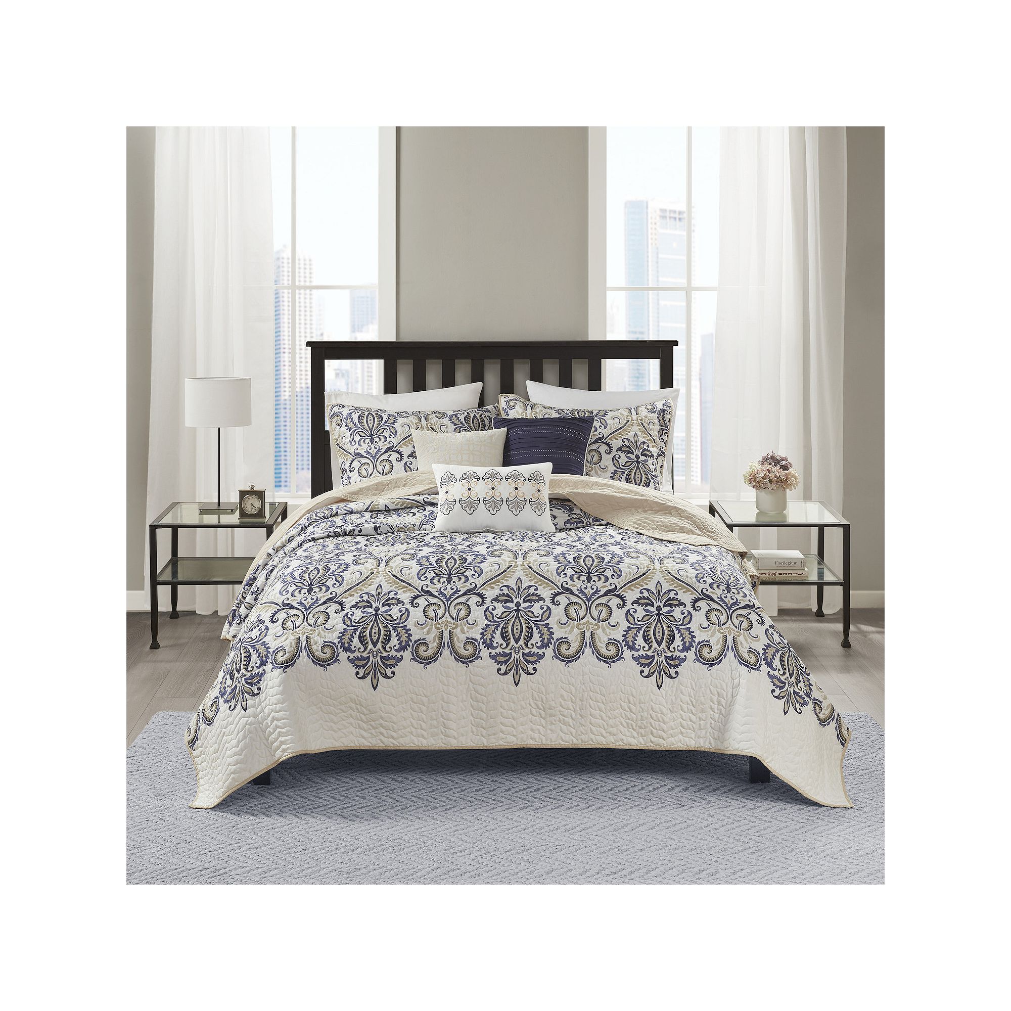 Madison Park Cardiff 6-piece Quilt Set with Shams and Throw Pillows, Blue