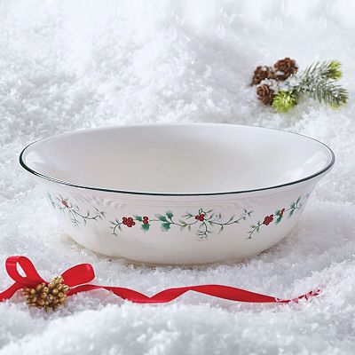 Pfaltzgraff Winterberry Serving Bowl