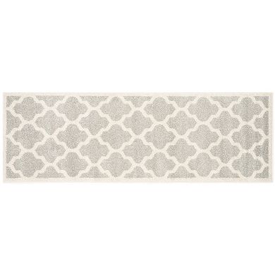 Safavieh Amherst Quatrefoil Indoor Outdoor Rug