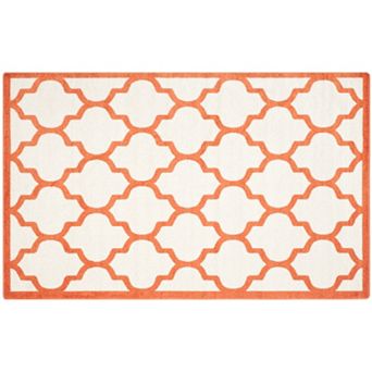 Safavieh Amherst Quatrefoil Indoor Outdoor Rug