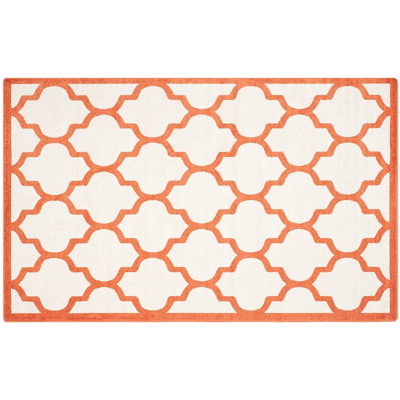 Safavieh Amherst Quatrefoil Indoor Outdoor Rug, Orange, 7Ft Rnd