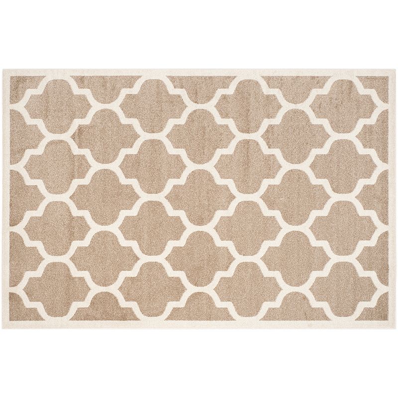 Safavieh Amherst Quatrefoil Indoor Outdoor Rug, Beig/Green, 7Ft Rnd