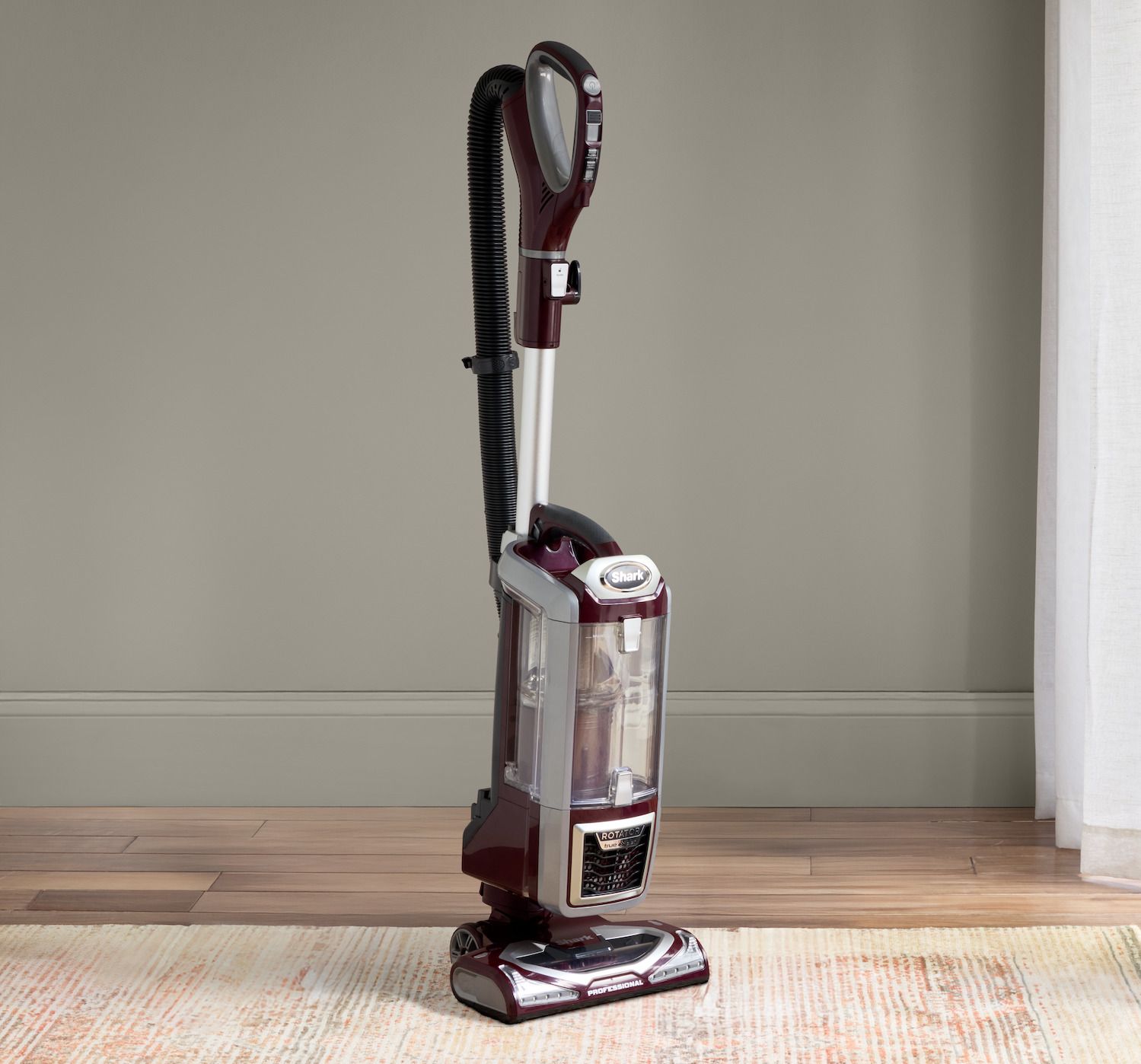 Shark® Rotator® Powered Lift-Away® TruPet® Upright Vacuum with