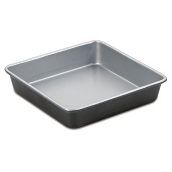 Cuisinart 9 in Nonstick Square Cake Pan