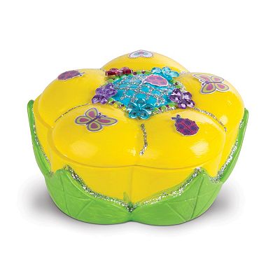 Melissa & Doug Decorate-Your-Own Favorite Things Craft Set