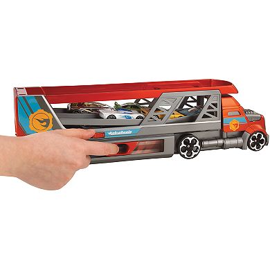Hot Wheels Blastin' Rig Vehicle by Mattel