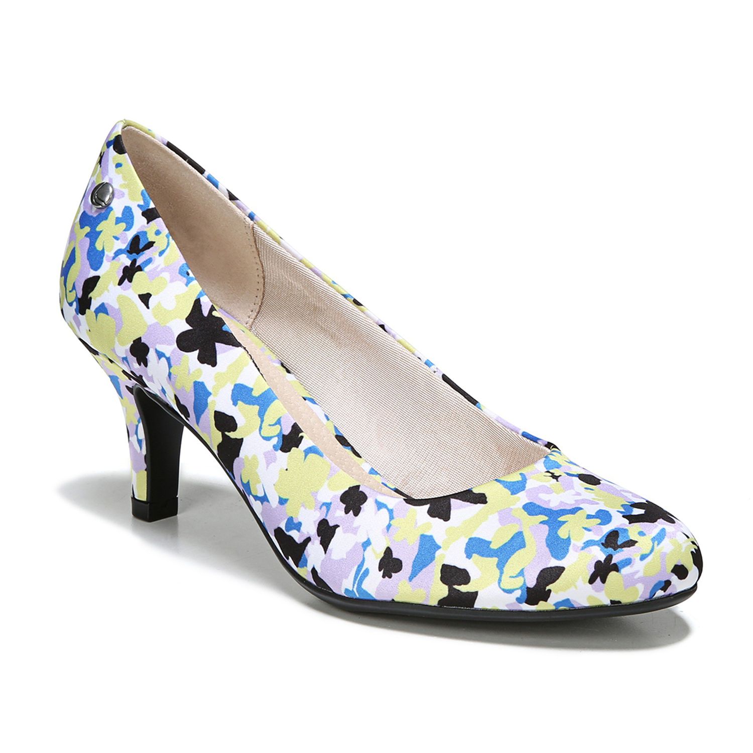 size 11 pumps
