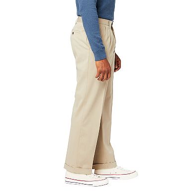 Men's Dockers® Relaxed Fit Comfort Stretch D4 Pleated Cuffed Khaki Pants