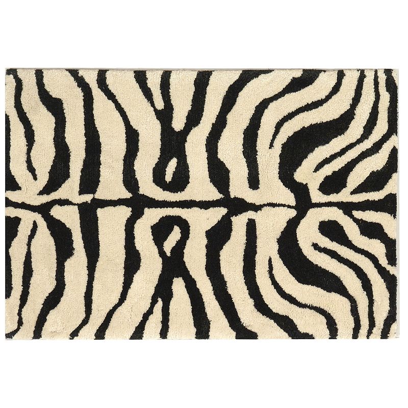 SAFAVIEH Soho Allyse Striped Wool Area Rug  Black/White  5ft x 8ft 