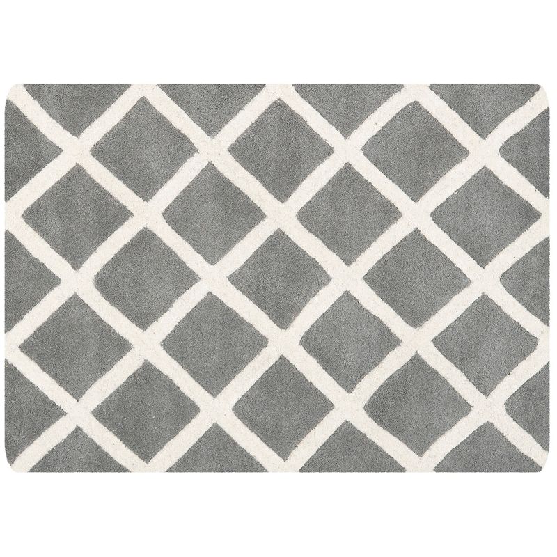 Safavieh Chatham Diamonds Wool Rug, Grey, 4X6 Ft