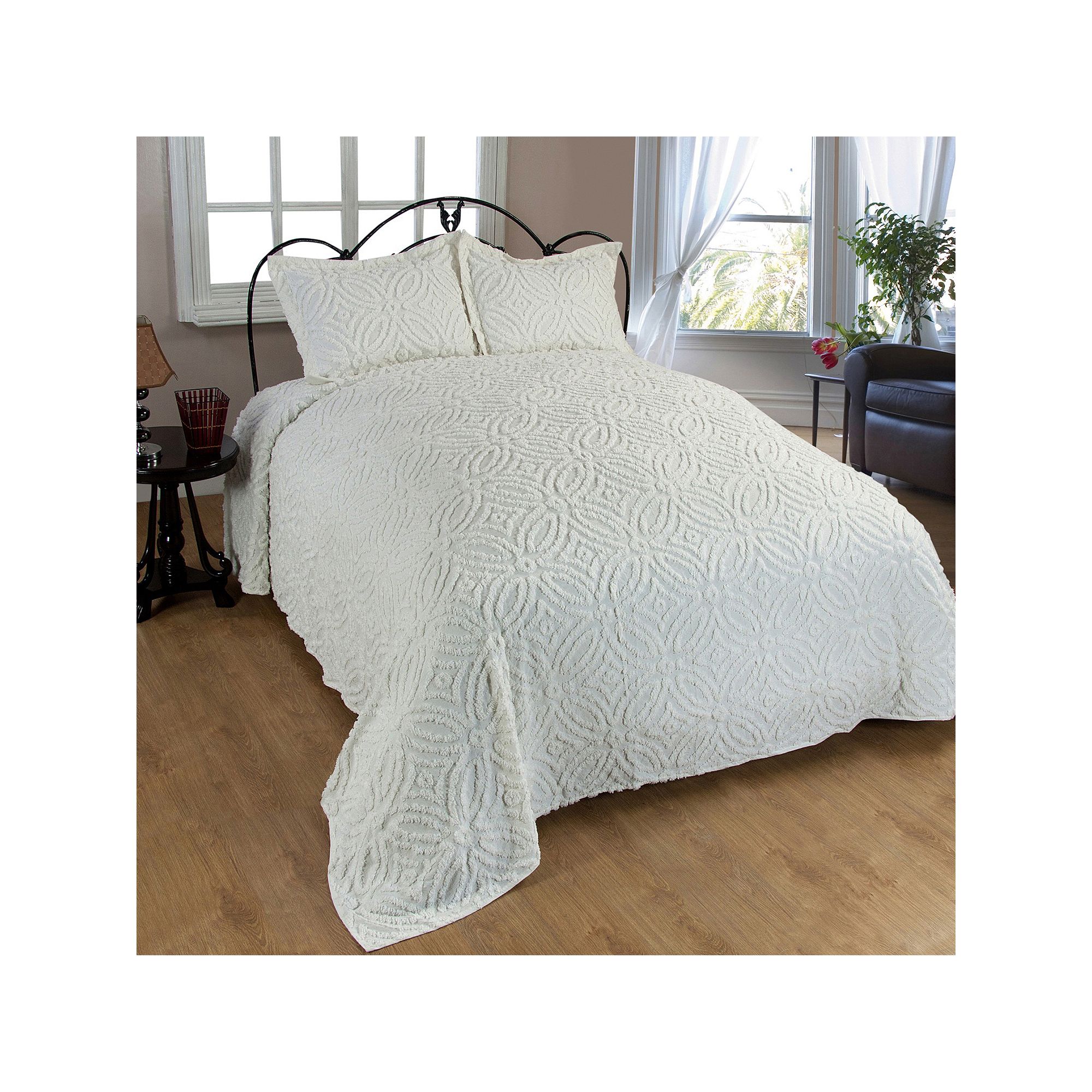 Wedding Ring Chenille Bedspread, Ivory