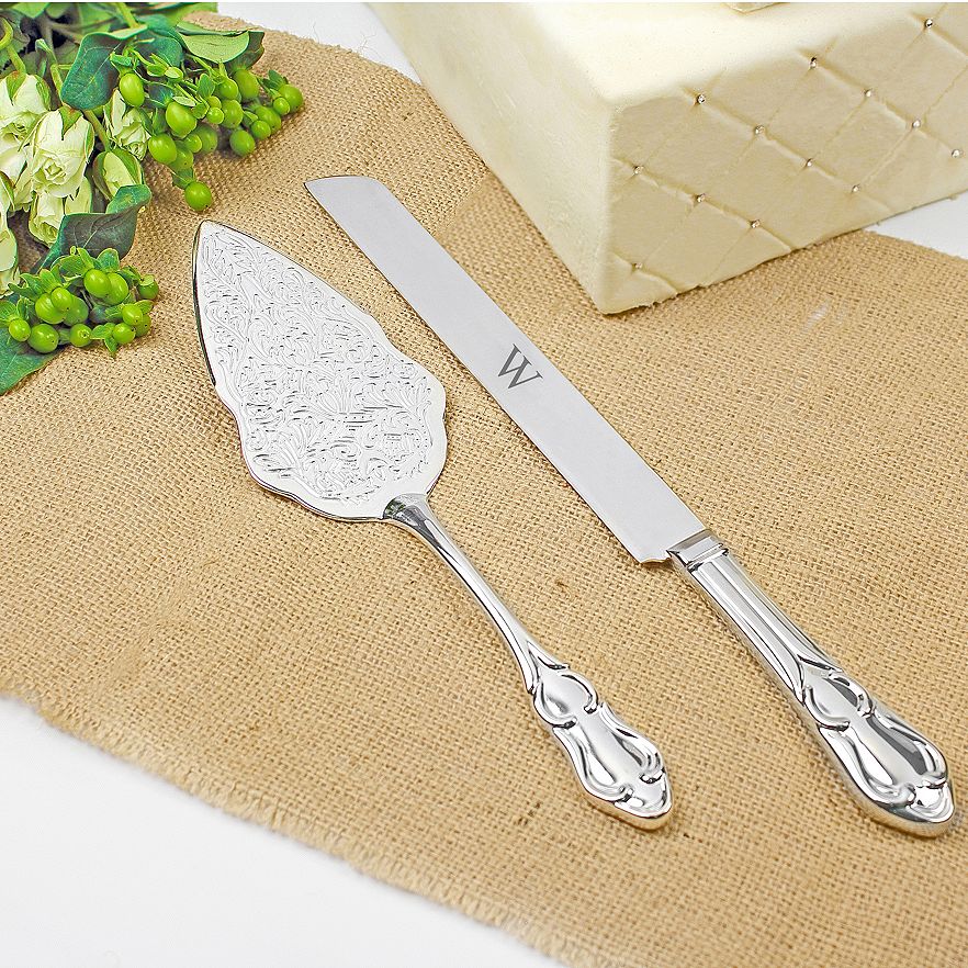 Looking for a beautiful wedding  cake  knife  set  to cut the 