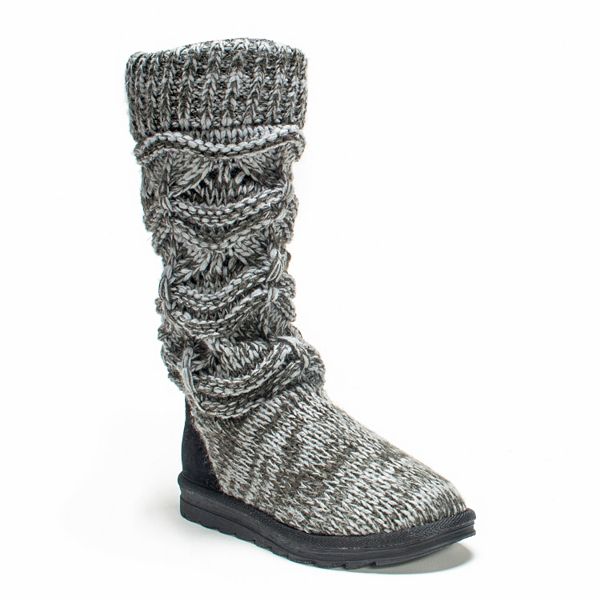 MUK LUKS Women's Pull on Fashion Boot, Grey, 6 : : Clothing, Shoes  & Accessories