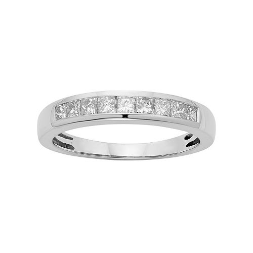 IGL Certified Diamond Wedding Ring in 14k Gold (1/2 Carat T.W.)
