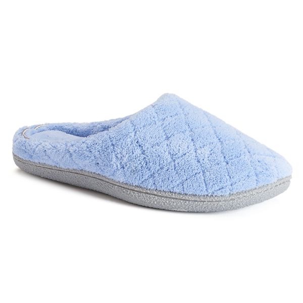 Dearfoam slippers at store kohl's