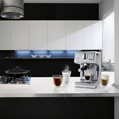 DeLonghi Pump Espresso Machine