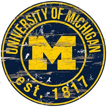 Michigan Wolverines Distressed 24" x 24" Round Wall Art