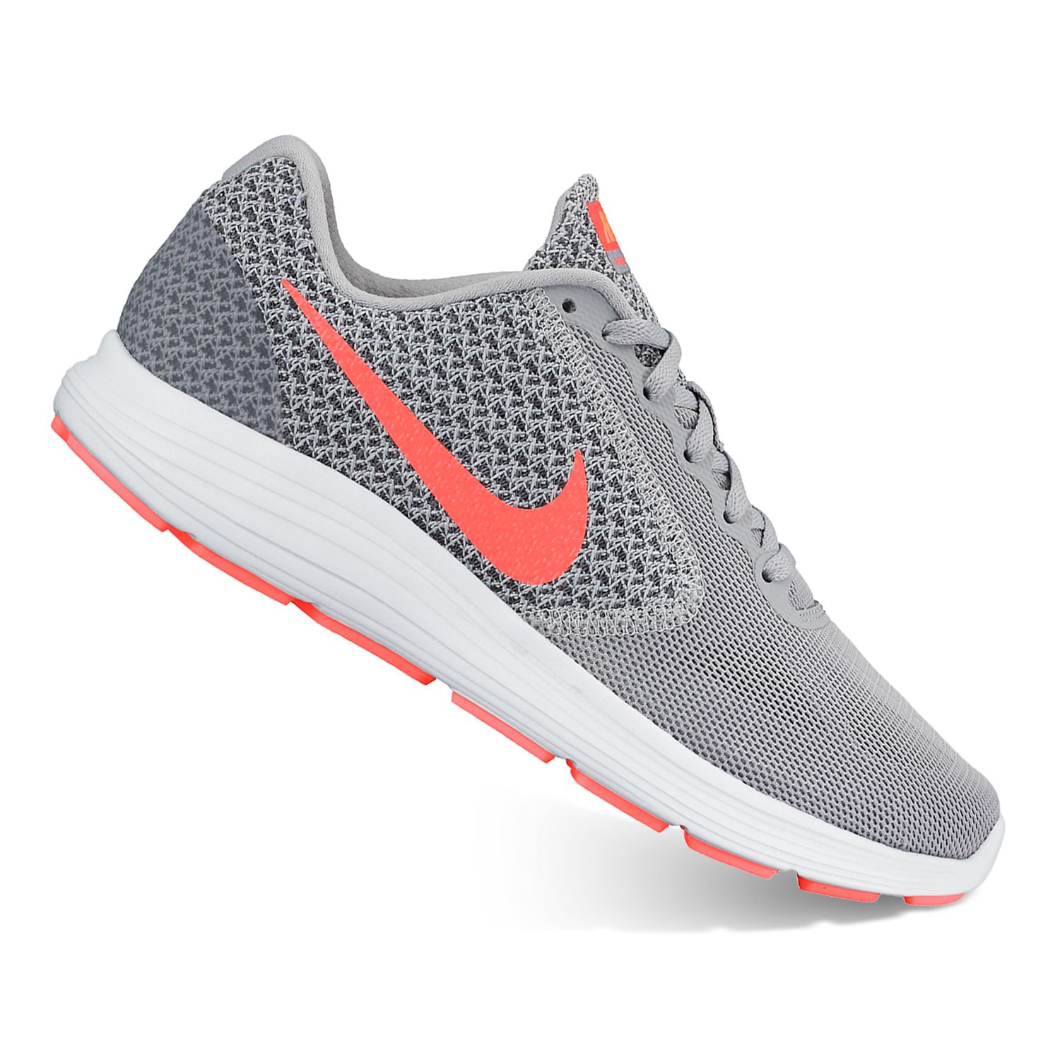 precio nike revolution 3