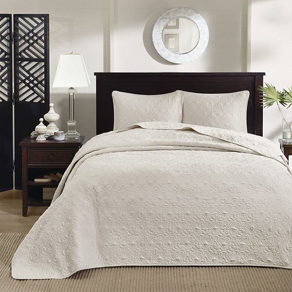 Madison Park Mansfield Reversible Antimicrobial Bedspread Set - Cream (KING)