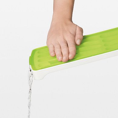 OXO Good Grips No-Spill Ice Stick Tray