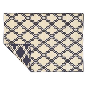 Linon Salonika Quatrefoil Reversible Wool Rug - 5' x 8'