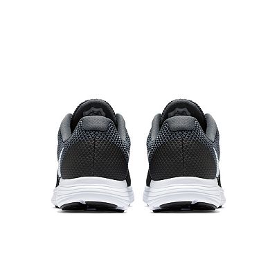 Nike men's revolution 3 review best sale