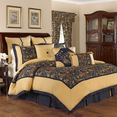 Waverly Rhapsody 4- Piece Reversible Comforter Set