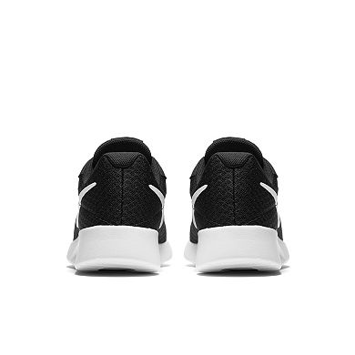 Nike Tanjun Women's Sneakers