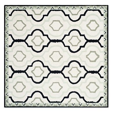 Safavieh Chelsea Quatrefoil Hand Hooked Wool Rug
