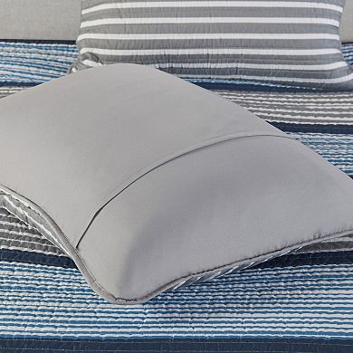 Intelligent Design Matteo Quilt Set with Shams and Decorative Pillows