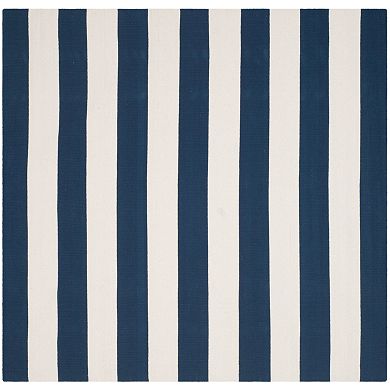 Safavieh Montauk Drake Striped Handcrafted Flatweave Rug