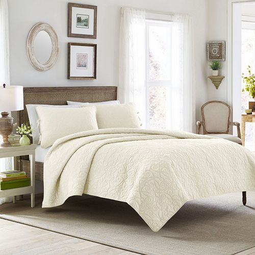 Laura Ashley Lifestyles Felicity Quilt Set